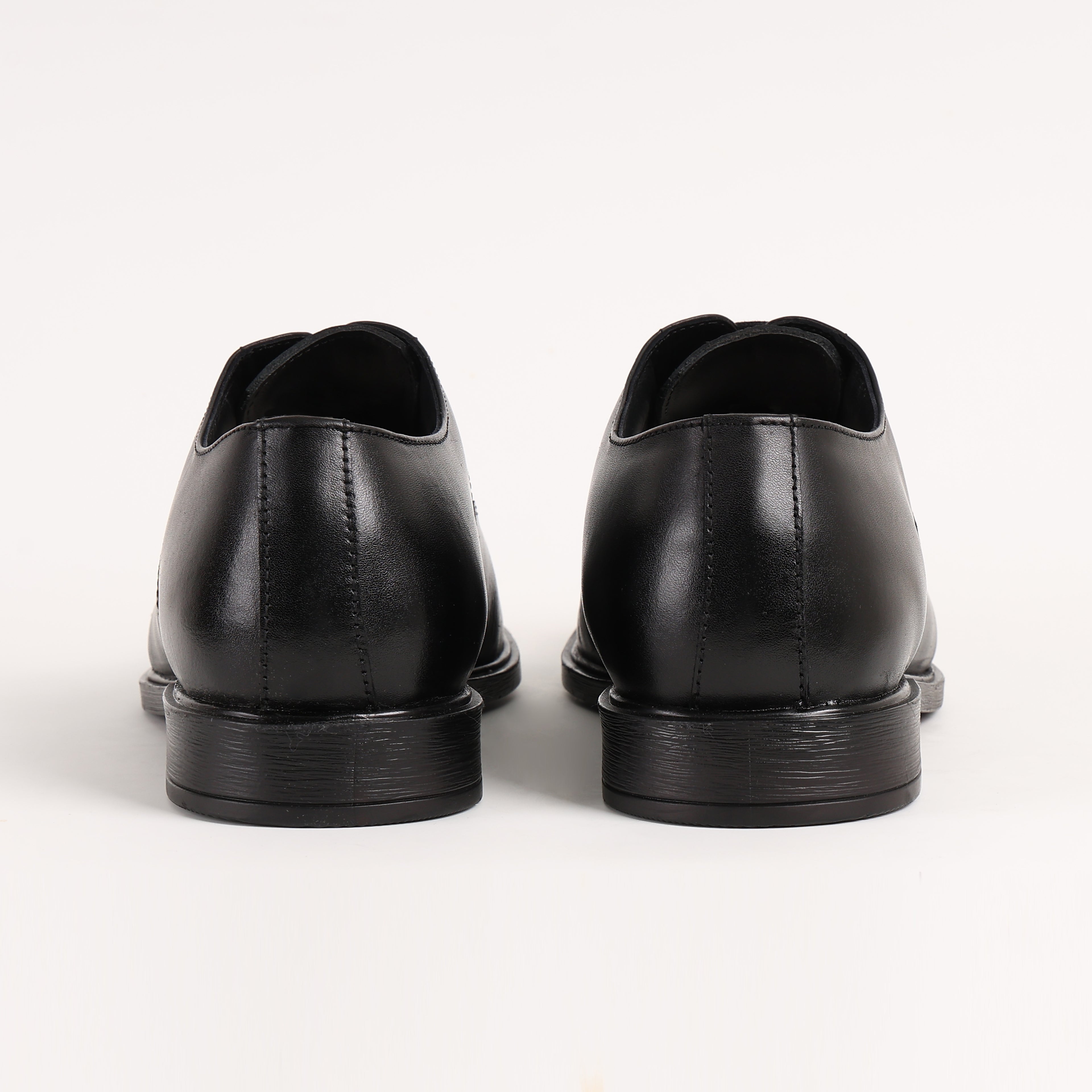 Premium Leather Classic Cap-Toe Oxford Shoes