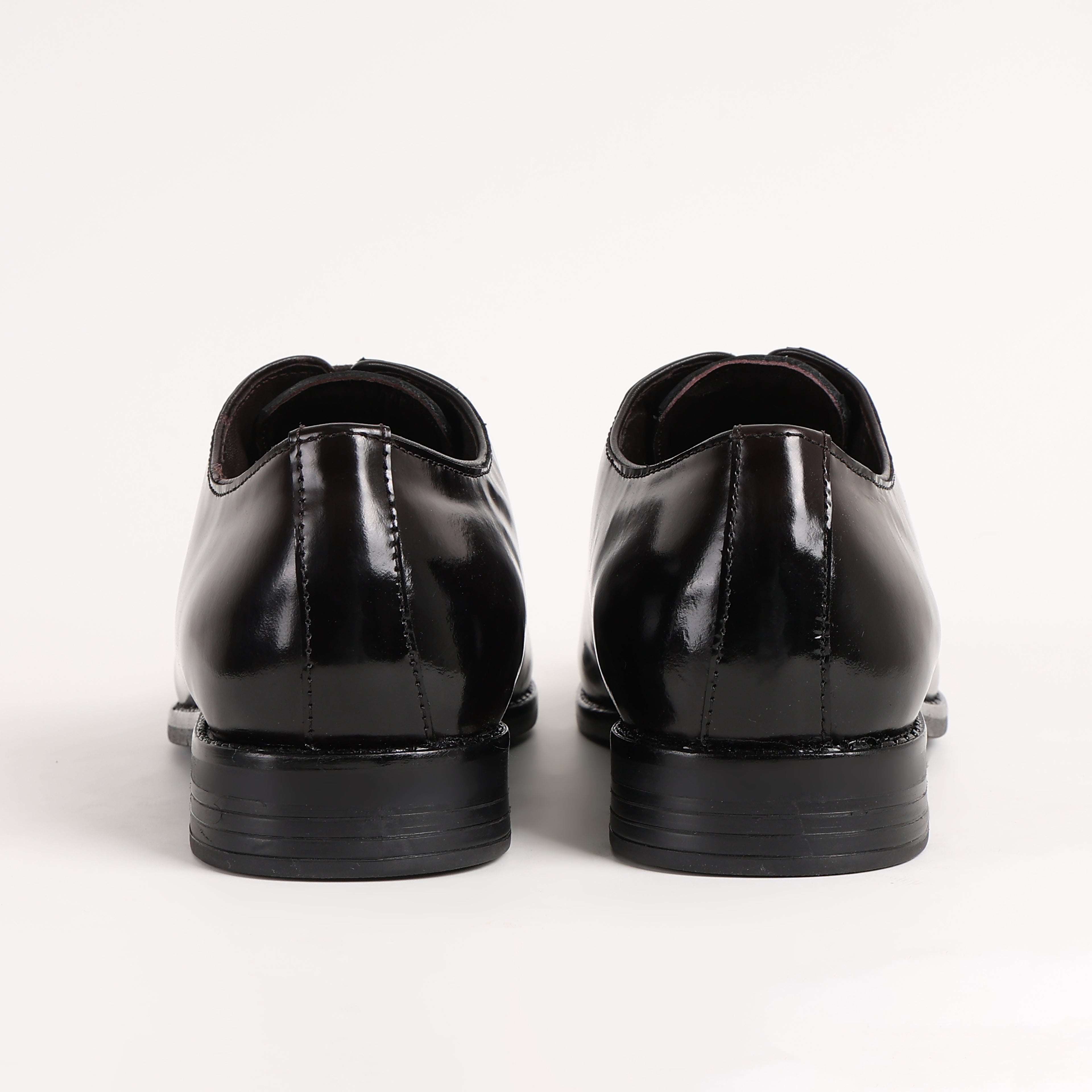 Premium Leather Signature Wholecut Oxford